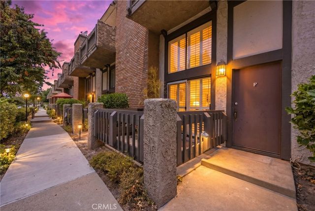 1931 E Huntington Dr F, Duarte, CA 91010