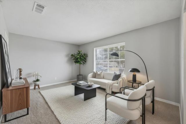 121 Hillside Lane, Desoto, TX 75115