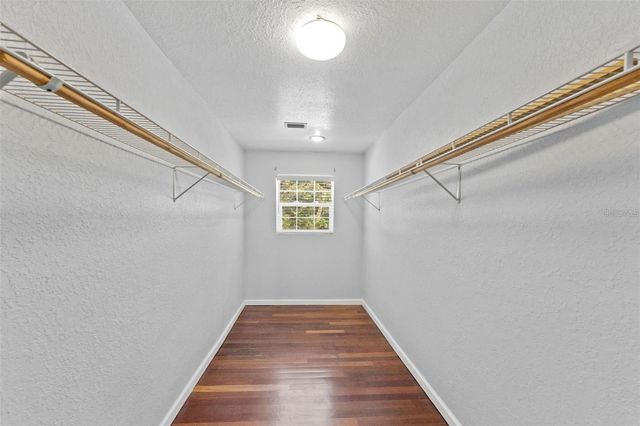 315 WOOTEN ROAD, Lutz, FL 33548