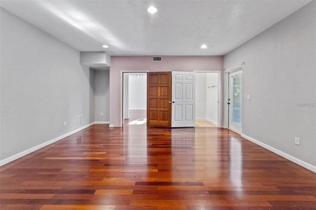 315 WOOTEN ROAD, Lutz, FL 33548
