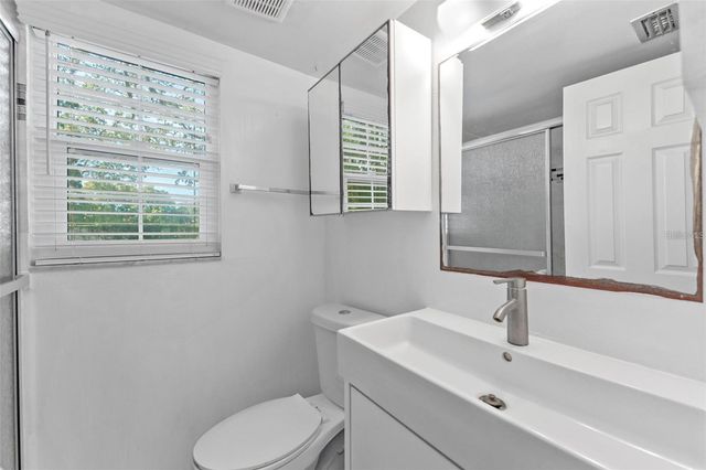 315 WOOTEN ROAD, Lutz, FL 33548