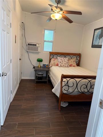 315 WOOTEN ROAD, Lutz, FL 33548