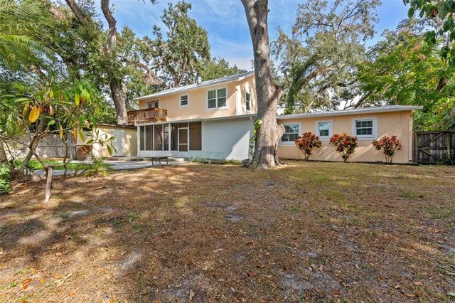 315 WOOTEN ROAD, Lutz, FL 33548