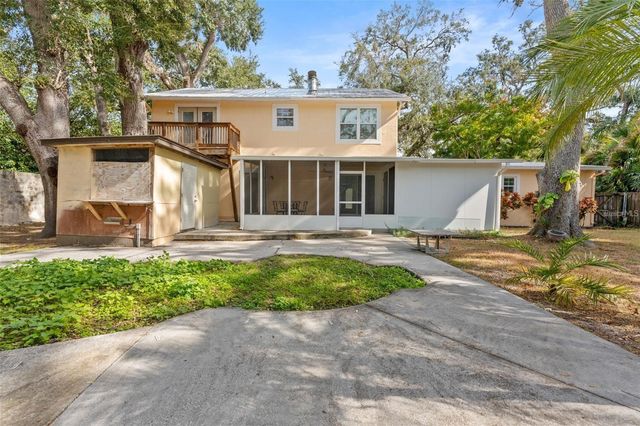 315 WOOTEN ROAD, Lutz, FL 33548