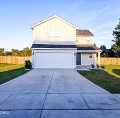 824 Old Angus Lane, Spring Lake, NC 28390