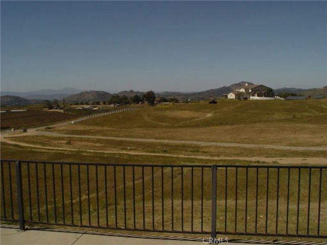 38400 San Ignacio, Hemet, CA 92544