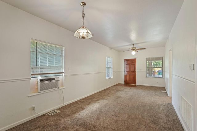 3134 N Sutter, Stockton, CA 95204