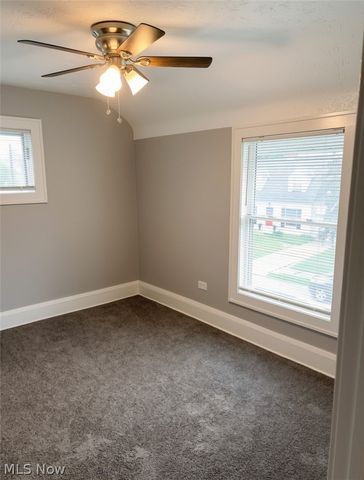 1568 Blossom Park Avenue, Lakewood, OH 44107