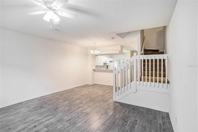 4330 HAR PAUL CIRCLE, Tampa, FL 33614