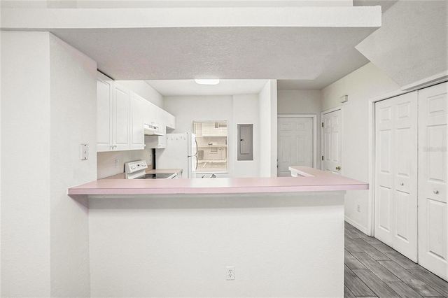 4330 HAR PAUL CIRCLE, Tampa, FL 33614