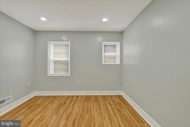 2512 HOLLINS ST, Baltimore, MD 21223