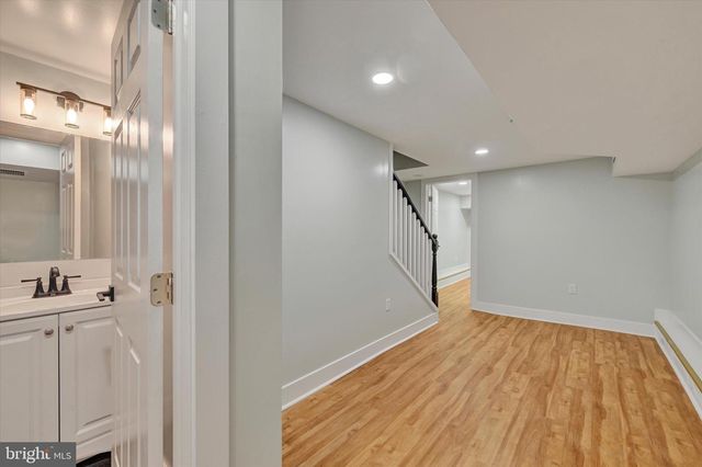 2512 HOLLINS ST, Baltimore, MD 21223