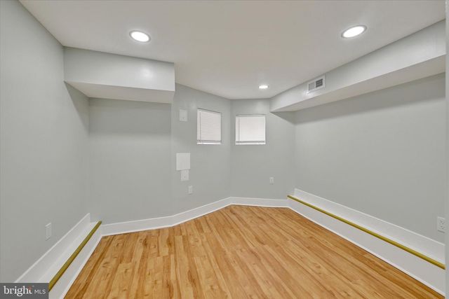 2512 HOLLINS ST, Baltimore, MD 21223