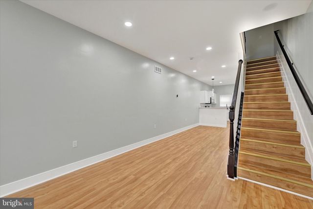 2512 HOLLINS ST, Baltimore, MD 21223