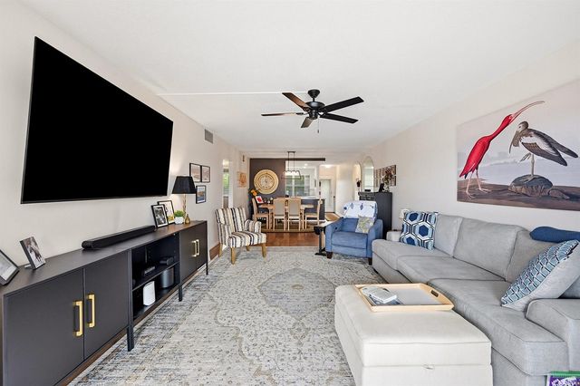 2905 Victoria Place C4, Coconut Creek, FL 33066