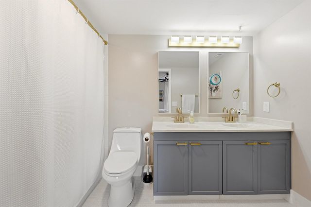 2905 Victoria Place C4, Coconut Creek, FL 33066