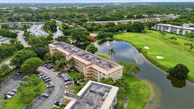 2905 Victoria Place C4, Coconut Creek, FL 33066