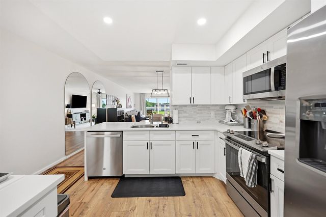 2905 Victoria Place C4, Coconut Creek, FL 33066