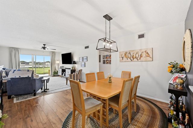 2905 Victoria Place C4, Coconut Creek, FL 33066