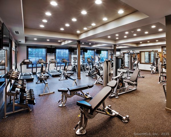 1 Rivington Way 201, Danbury, CT 06810