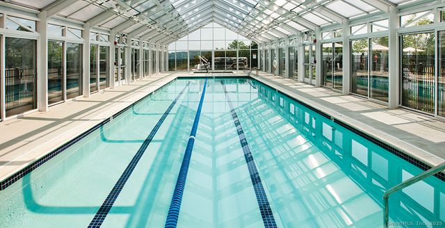 1 Rivington Way 201, Danbury, CT 06810