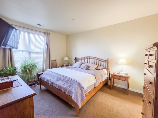 1 Rivington Way 201, Danbury, CT 06810