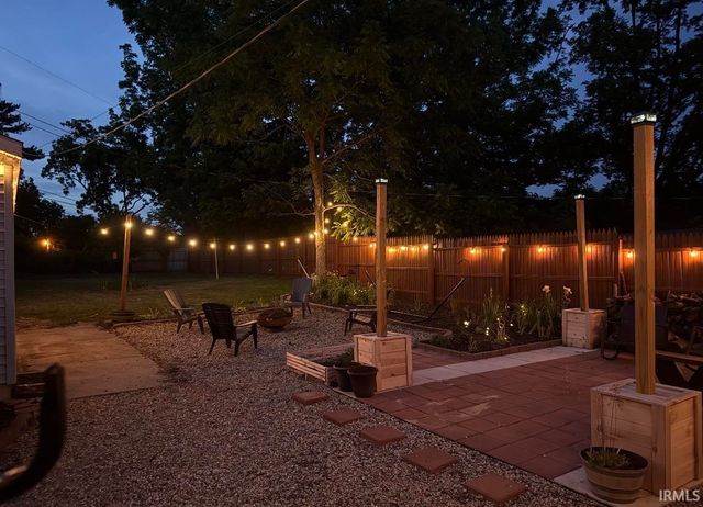 1005 Lancaster Drive, South Bend, IN 46614