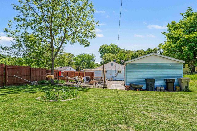 1005 Lancaster Drive, South Bend, IN 46614