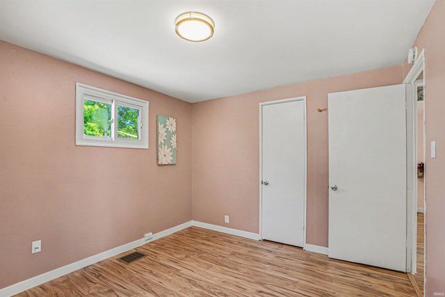 1005 Lancaster Drive, South Bend, IN 46614