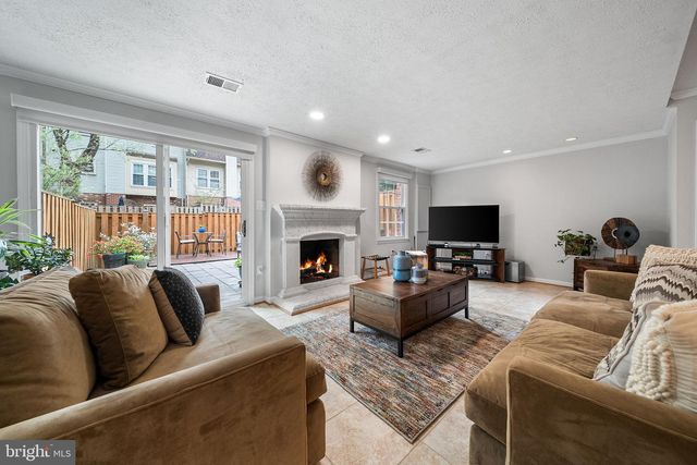 3720 MOUNT AIREY LN, Annandale, VA 22003