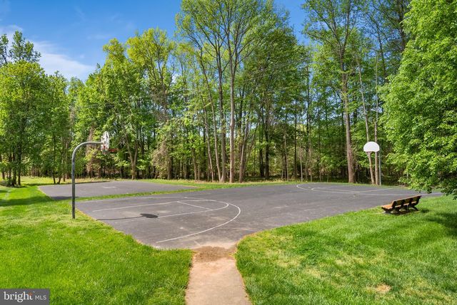 3720 MOUNT AIREY LN, Annandale, VA 22003