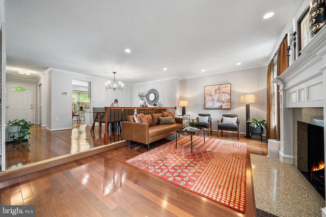 3720 MOUNT AIREY LN, Annandale, VA 22003
