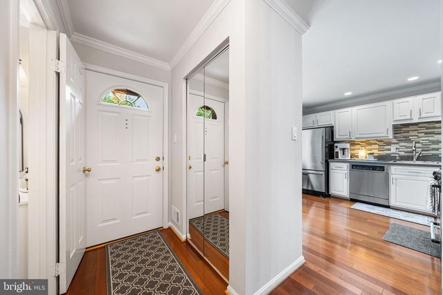 3720 MOUNT AIREY LN, Annandale, VA 22003