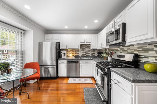 3720 MOUNT AIREY LN, Annandale, VA 22003