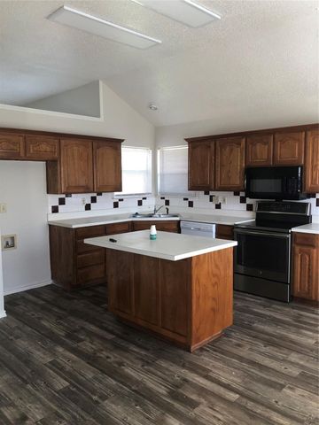 1417 WARWICK Drive, Lancaster, TX 75134