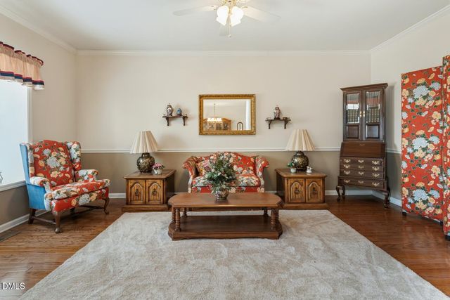 1086 Mosstree Drive, Apex, NC 27502