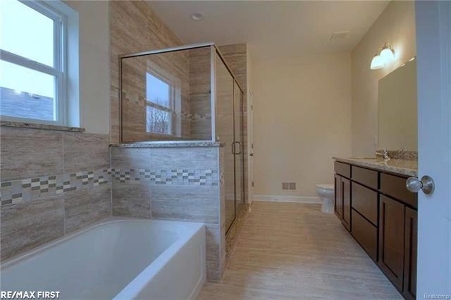 70618 Sunny Brook Lane 14, Richmond, MI 48062