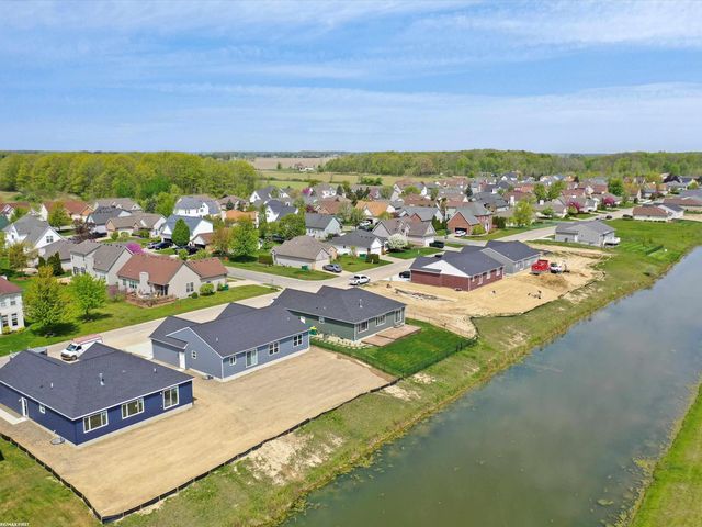 70618 Sunny Brook Lane 14, Richmond, MI 48062