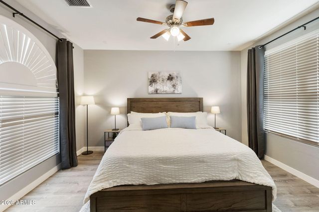 2930 N RAVEN --, Mesa, AZ 85207