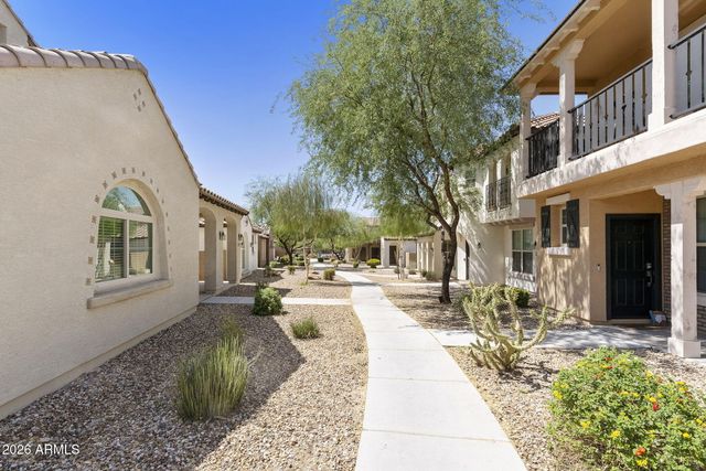 2930 N RAVEN --, Mesa, AZ 85207