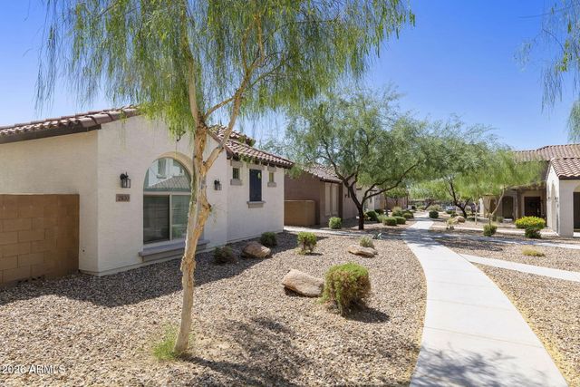 2930 N RAVEN --, Mesa, AZ 85207