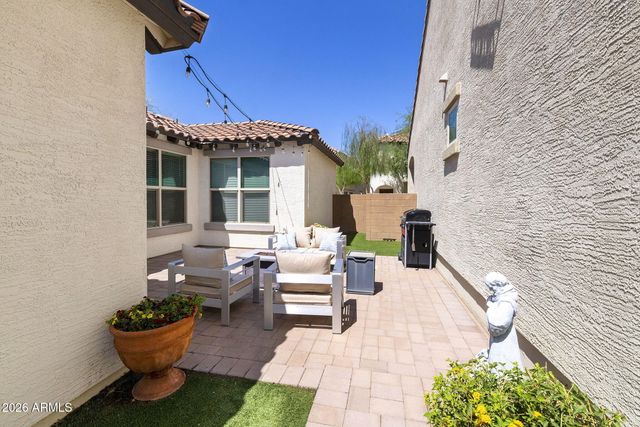 2930 N RAVEN --, Mesa, AZ 85207