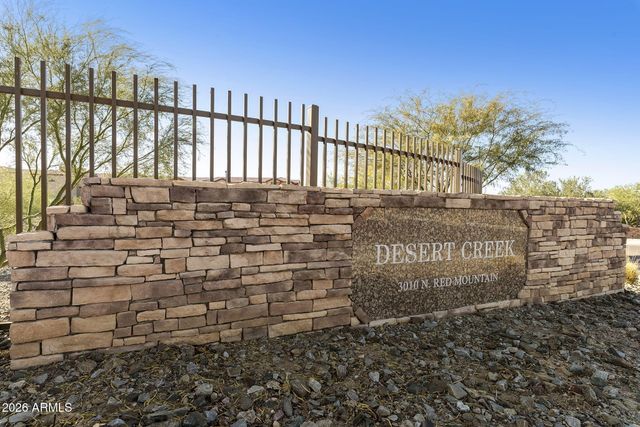2930 N RAVEN --, Mesa, AZ 85207