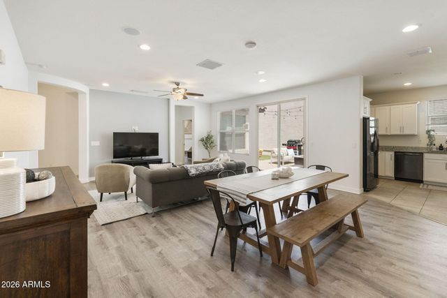2930 N RAVEN --, Mesa, AZ 85207