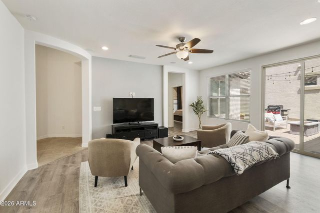 2930 N RAVEN --, Mesa, AZ 85207