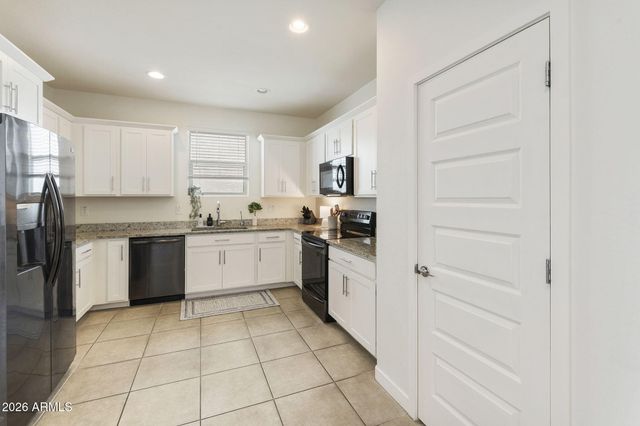 2930 N RAVEN --, Mesa, AZ 85207