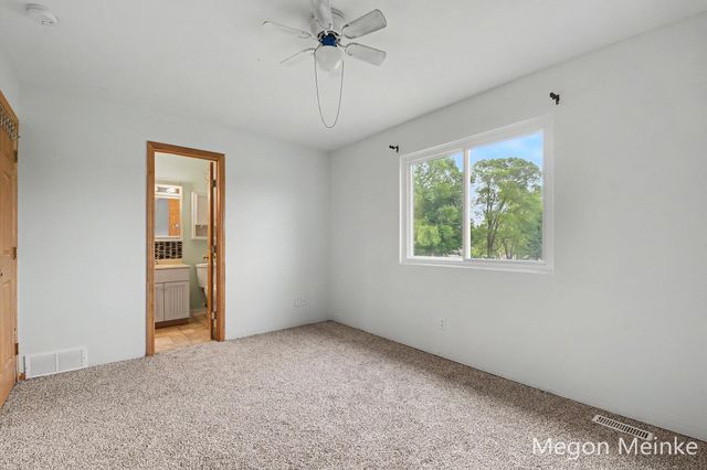 105 Pineview Drive, Belding City, MI 48809