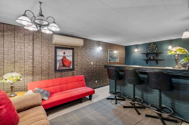 1832 SW Canyon Drive, Redmond, OR 97756
