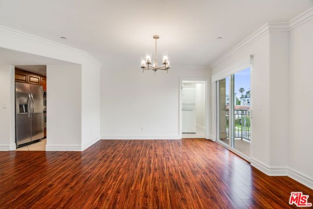 8610 Chalmers Drive 302, Los Angeles, CA 90035