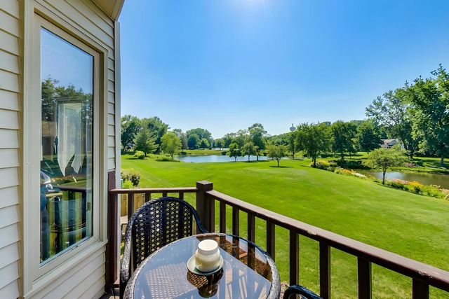 334 Bristol Lane, Fox River Grove, IL 60021